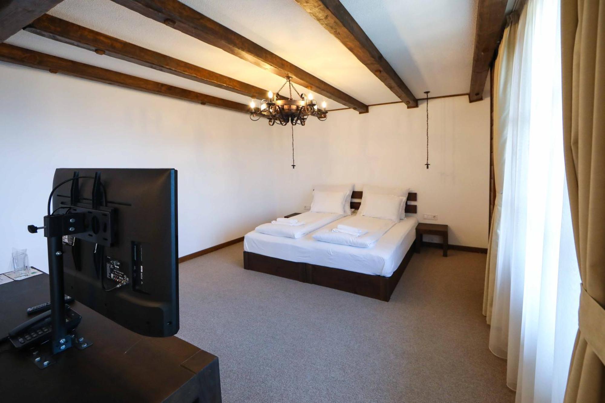 Hotel Lešten Pokoj fotografie